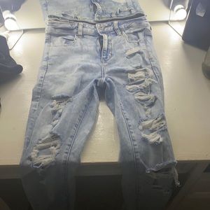 Ripped American Eagle Skinny Jeans